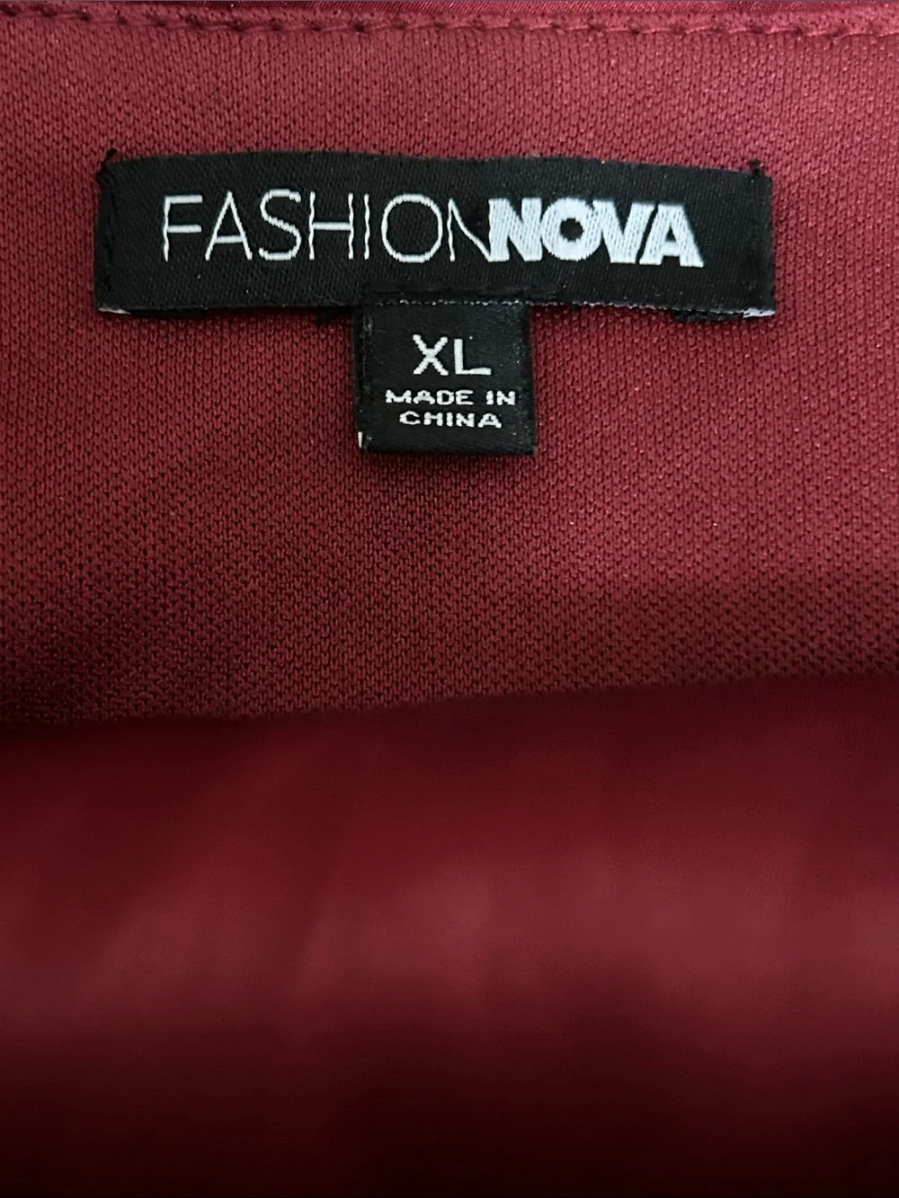 Fashion Nova Burgundy & Gold Sequin Wrap Romper Size XL NWOT - Picture 3 of 8